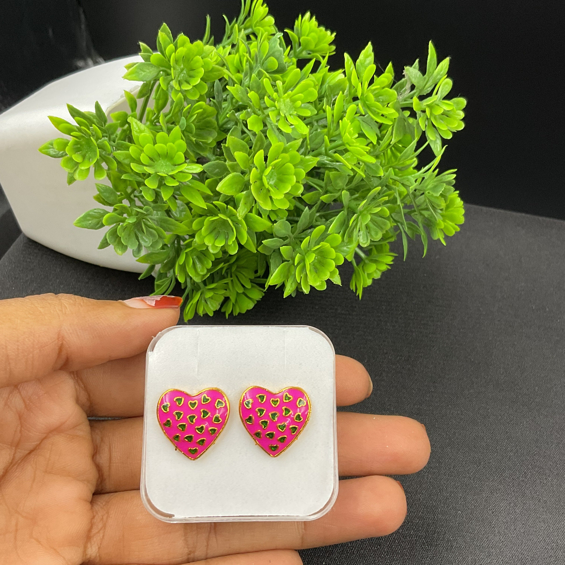 heart big earring color